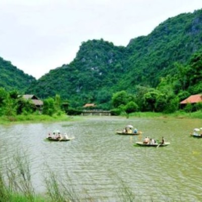 Promenade en barque au jardin aux oiseaux de Thung Chim